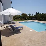 Mariandy 1 Villa