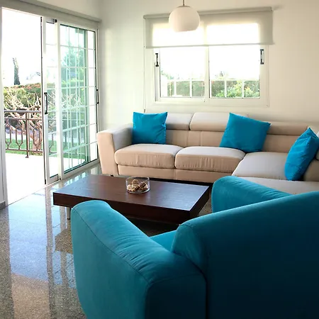 Villa Mariandy 1 *